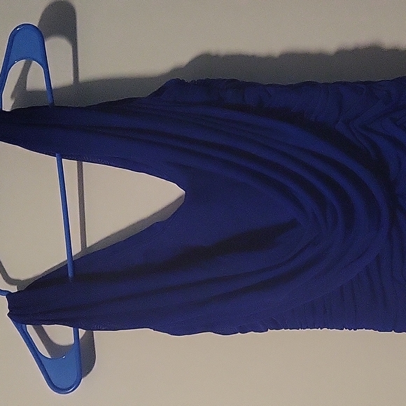 Dress - Picture 5 of 8